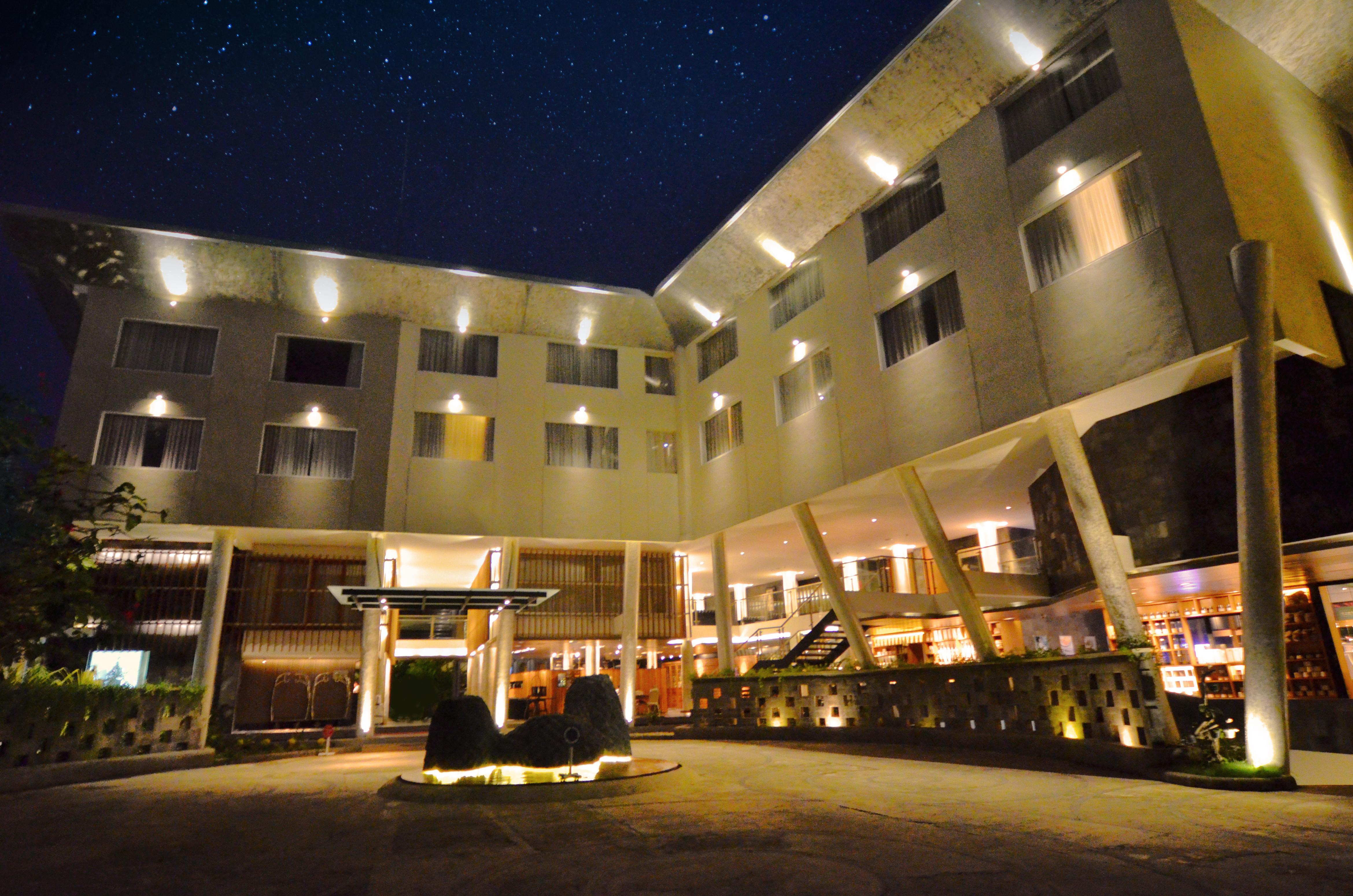 The 1O1 Bali Fontana Seminyak Legian Exterior foto